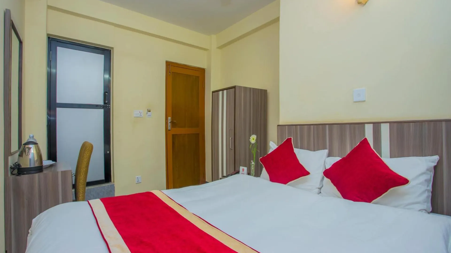 Oyo 297 Hotel Aayam Kathmandu