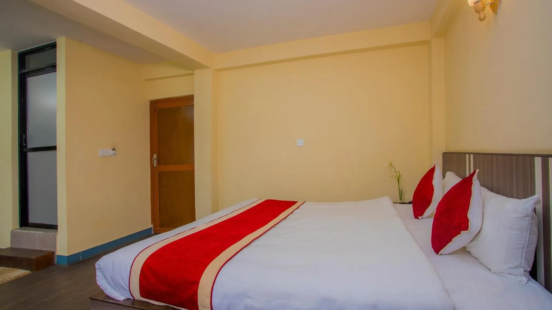 Oyo 297 Hotel Aayam Kathmandu